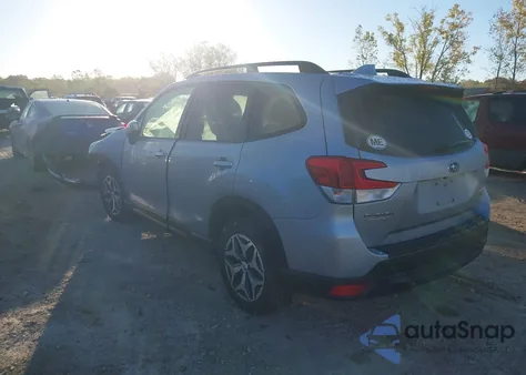 2020 Subaru Forester Premium из США, поврежденный, VIN JF2SKAGC7LH425439